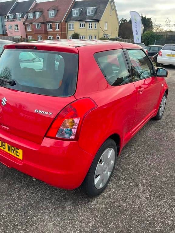 Used Suzuki Swift GL 92 HP (67 kW) 2008 Red Hatchback