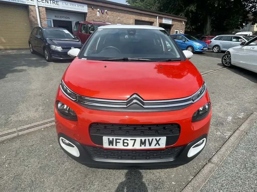 Used Citroën C3 Flair 100 HP (73 kW) 2017 Orange Hatchback