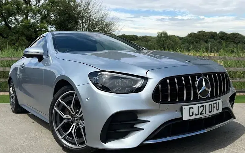 Used Mercedes E220 AMG line 194 HP (142 kW) 2021 Coupe