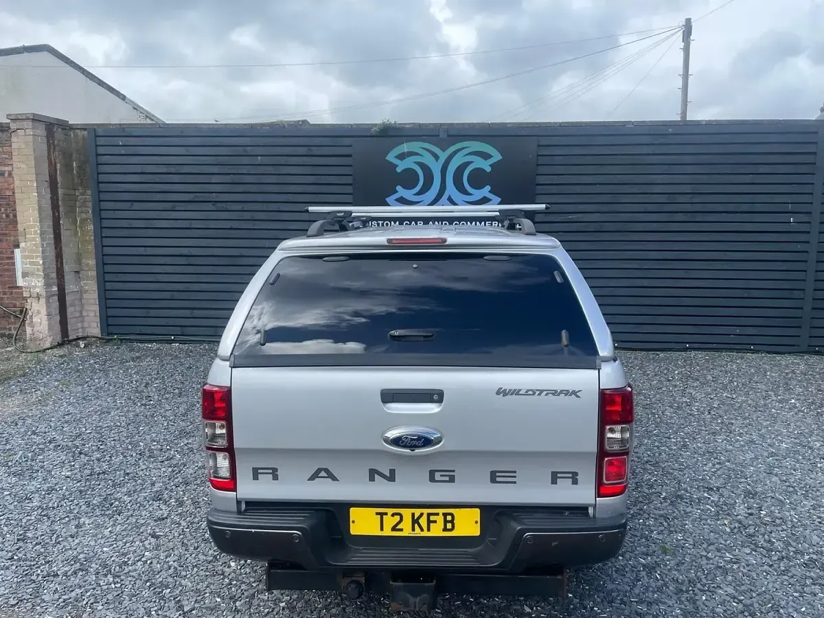 Used Ford Ranger Wildtrack 197 HP (144 kW) 2018 Silver Pickup