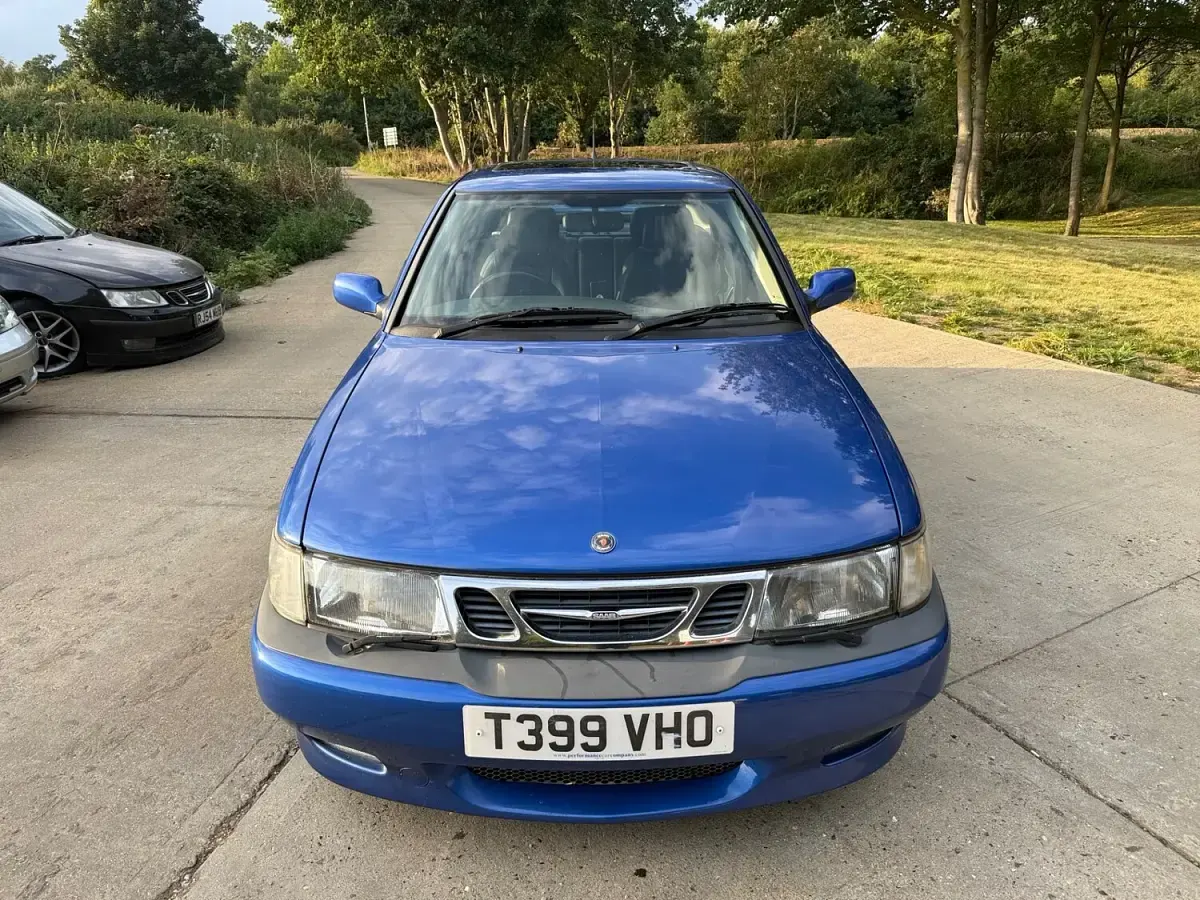Used Saab 9-3 1999 Blue Hatchback