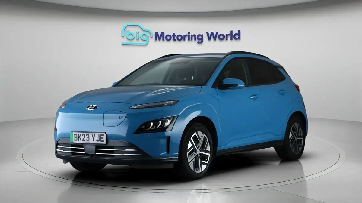 Used Hyundai Kona Premium 100 kW (136 HP) 2022 Blue SUV