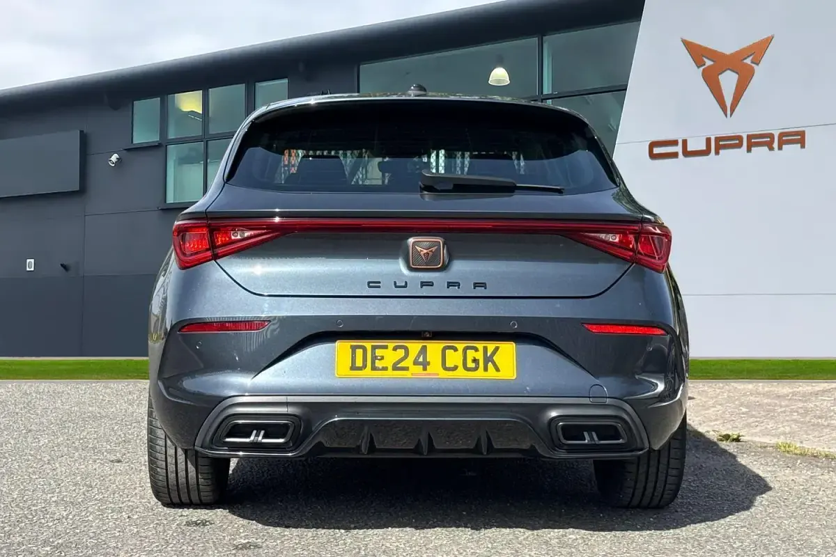 Used Cupra Leon 150 HP (110 kW) 2024 Grey Hatchback