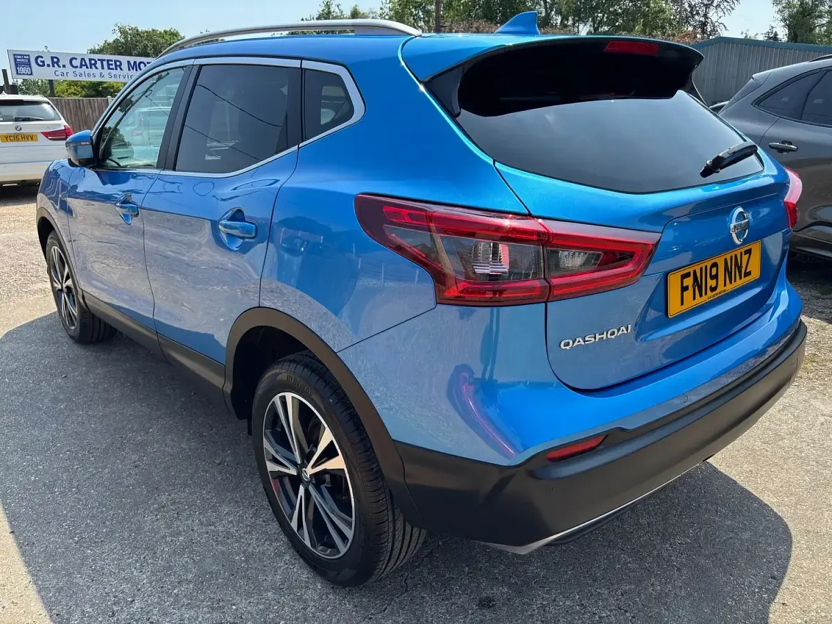 Used Nissan Qashqai N-Connecta 2019 Blue SUV