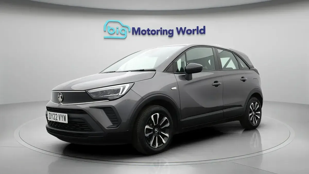 Used Vauxhall Crossland Design Edition 83 HP (61 kW) 2022 Grey SUV