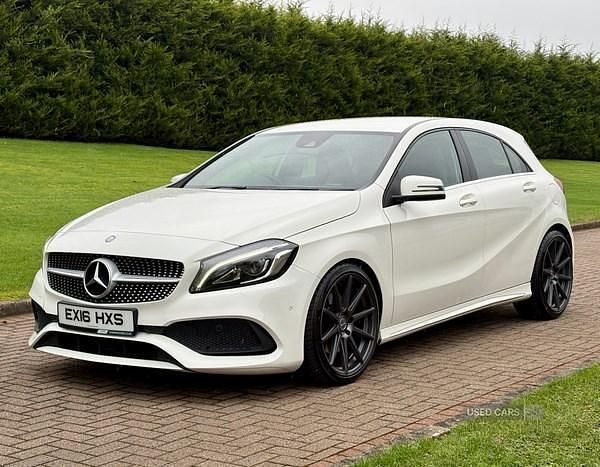 Usado Mercedes A220 AMG Line Premium 2016 Branco Citadino