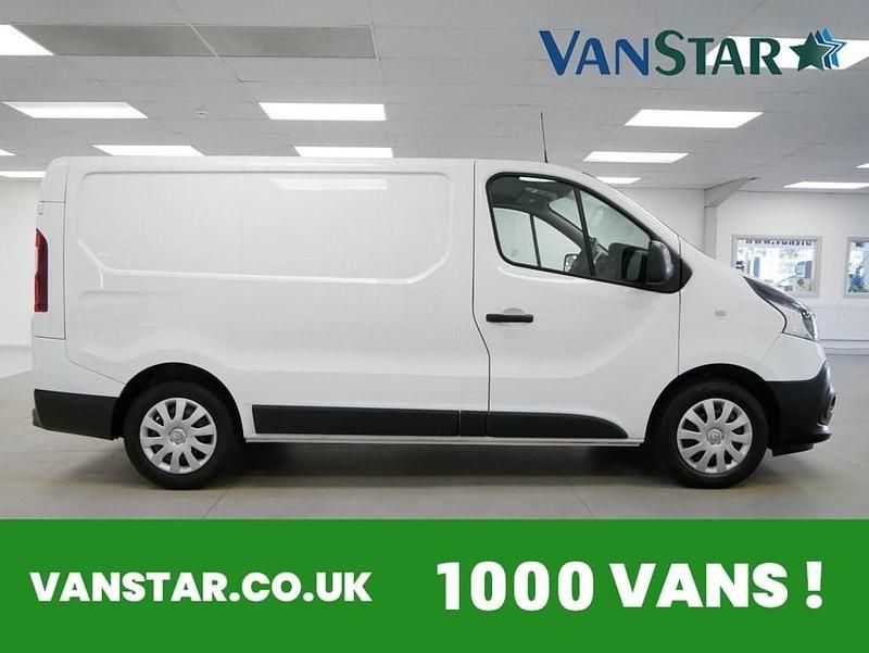 Used Renault Trafic Business 120 HP (88 kW) 2021 White