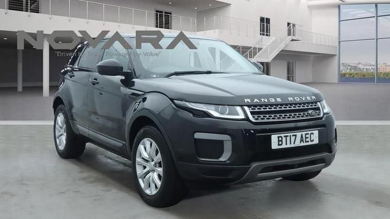Used Land Rover Range Rover evoque SE 180 HP (132 kW) 2017 Black Estate