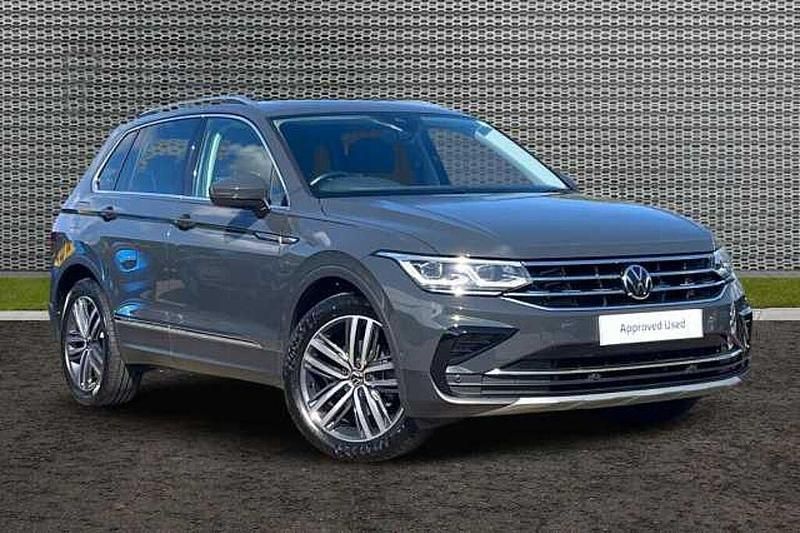 Used 2022 VW Tiguan SUV | £25,048 (Fair price) - Image 1/4