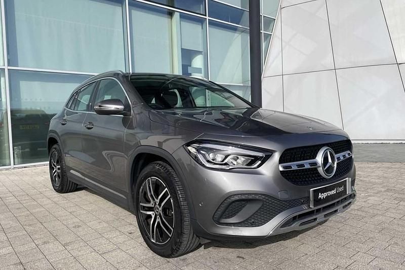 Used Mercedes GLA200 Executive 163 HP (119 kW) 2023 Grey SUV