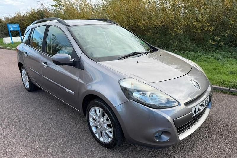 Used 2009 Renault Clio II Dynamique Estate | £1,499 (Good price) - Image 1/1