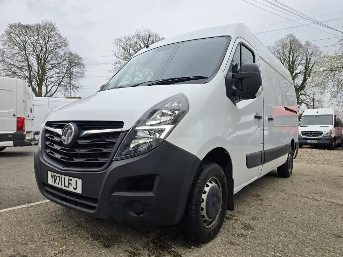 Used Vauxhall Movano Edition 2021 White