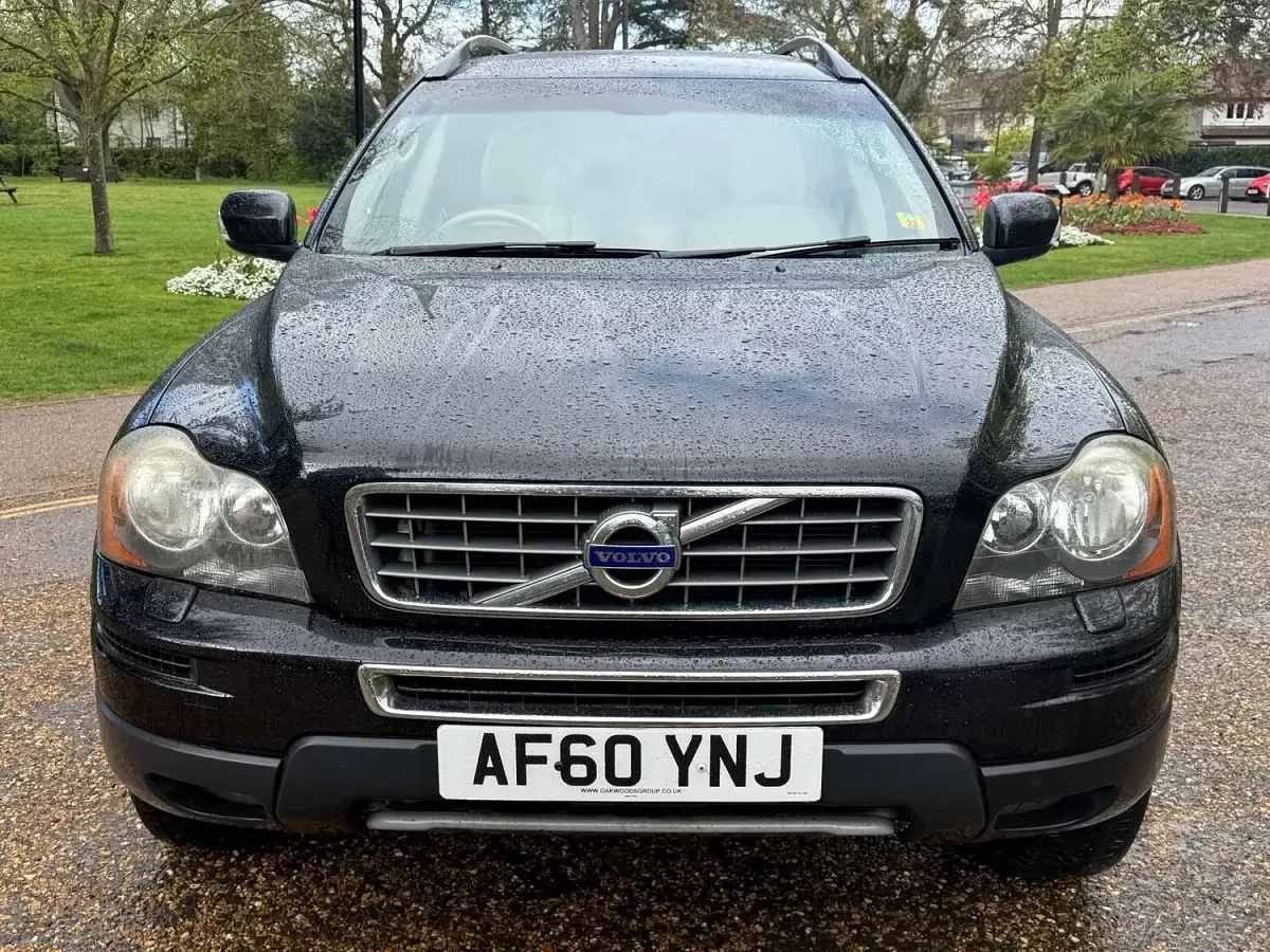 Used Volvo XC90 SE 163 HP (119 kW) 2010 Black SUV