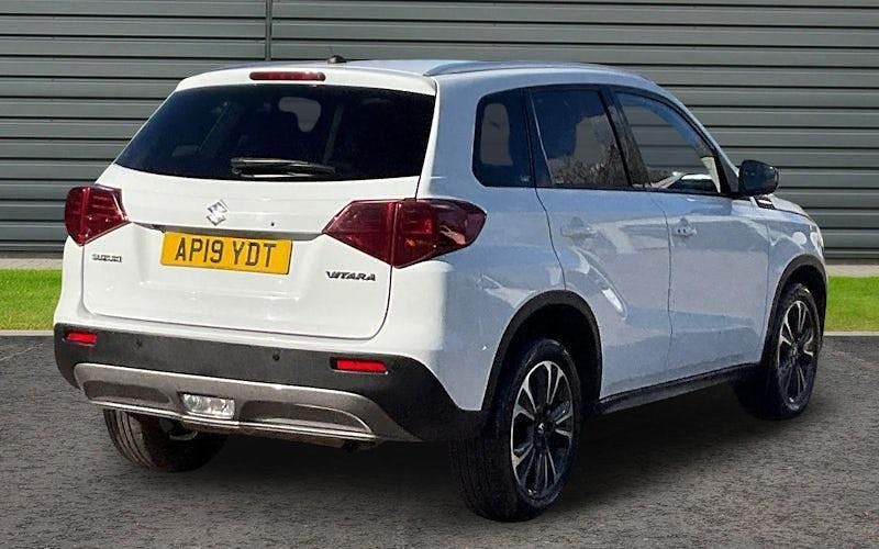 Used Suzuki Vitara SZ5 140 HP (102 kW) 2019 White SUV