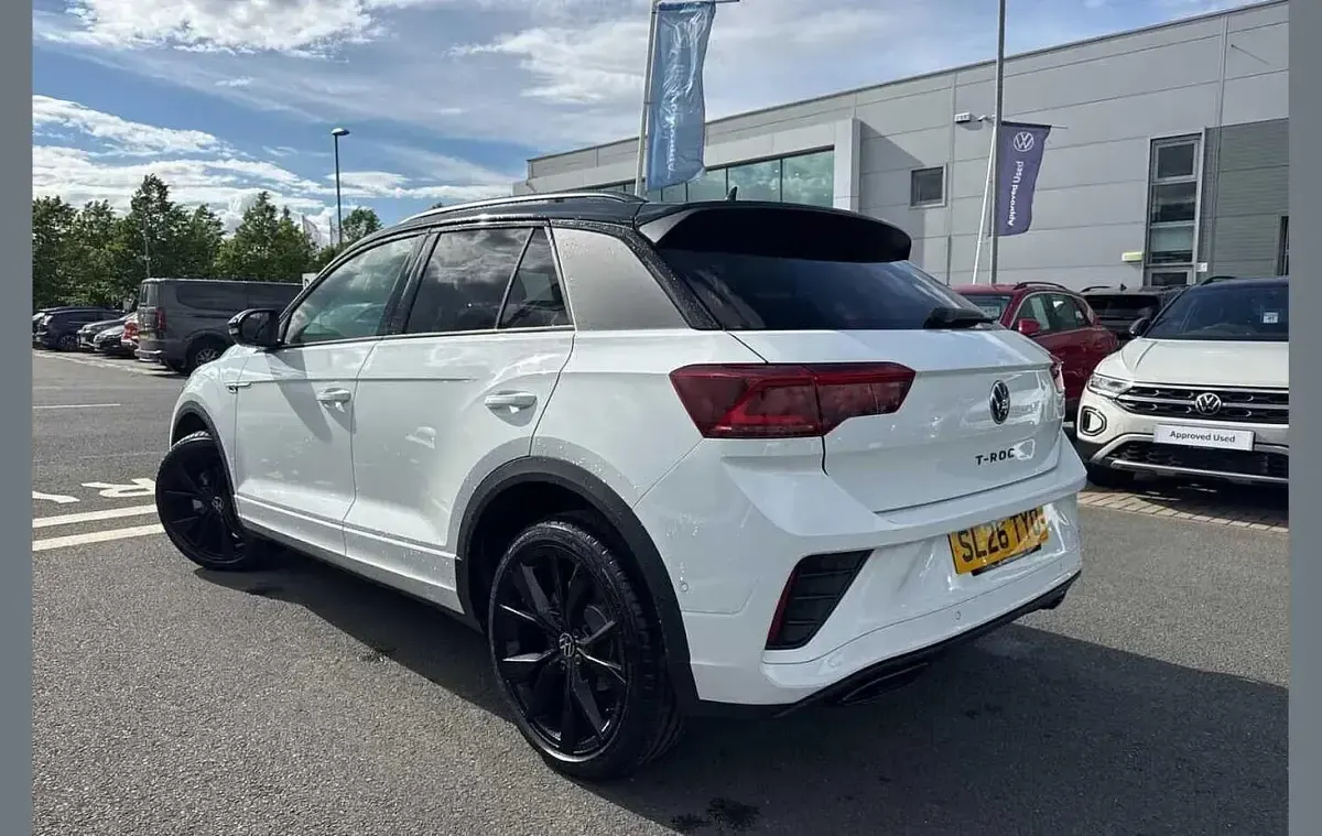 New VW T-Roc Black Edition 150 HP (110 kW) 2026 White SUV