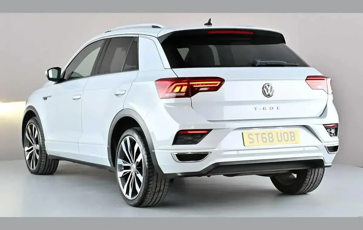 Used VW T-Roc R-line 115 HP (84 kW) 2018 Silver SUV