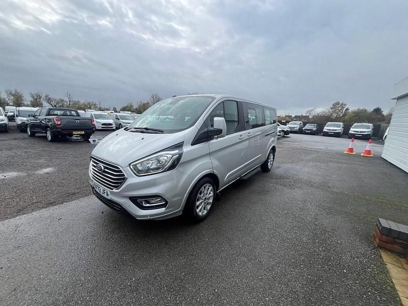 Used Ford Tourneo Custom Titanium 2022 Silver Van
