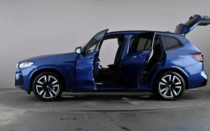 Used BMW iX3 M Sport 210 kW (286 HP) 2023 Blue SUV