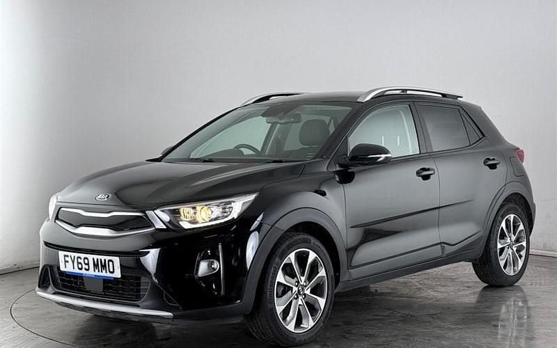 Usado Kia Stonic 120 HP (88 kW) 2019 Preto SUV