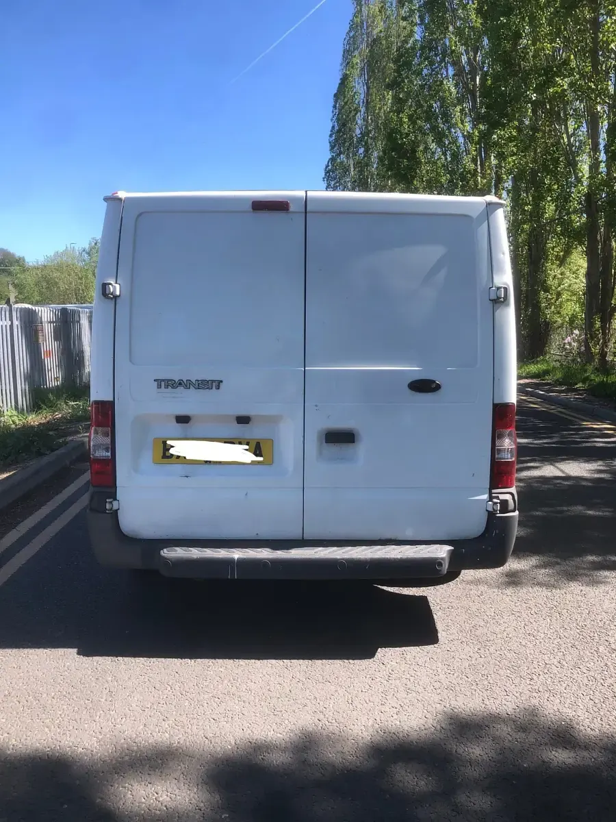 Second-hand Ford Transit 85 CP (62 kW) 2008 Alb Van