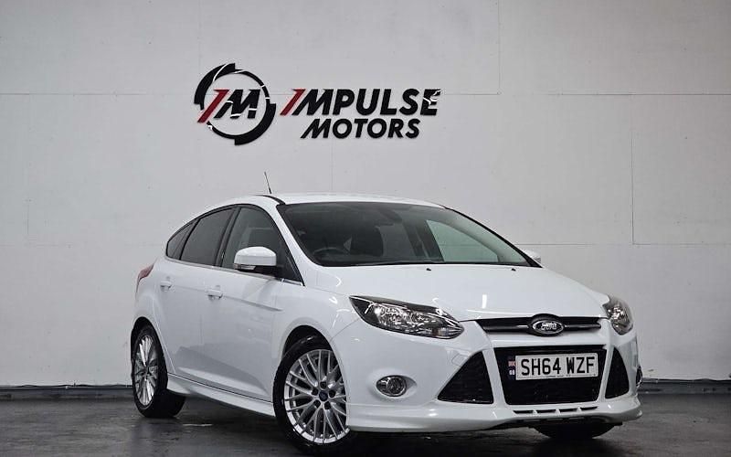 Used 2014 Ford Focus Zetec Hatchback | £4,250 (Fair price) - Image 1/4