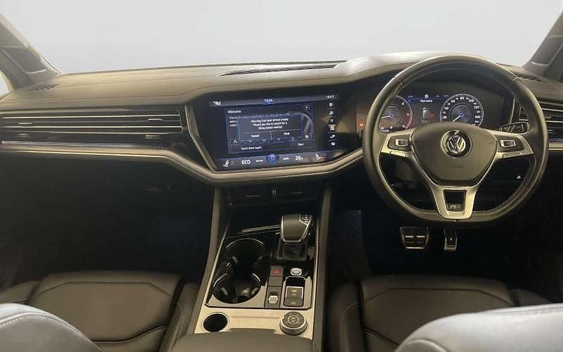 Used VW Touareg R-line 231 HP (169 kW) 2023 SUV