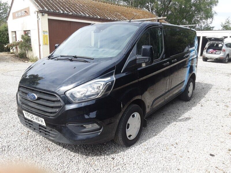 Black Used 2018 Ford Transit Custom Trend Van | £6,295 (Expensive) - Image 1/3