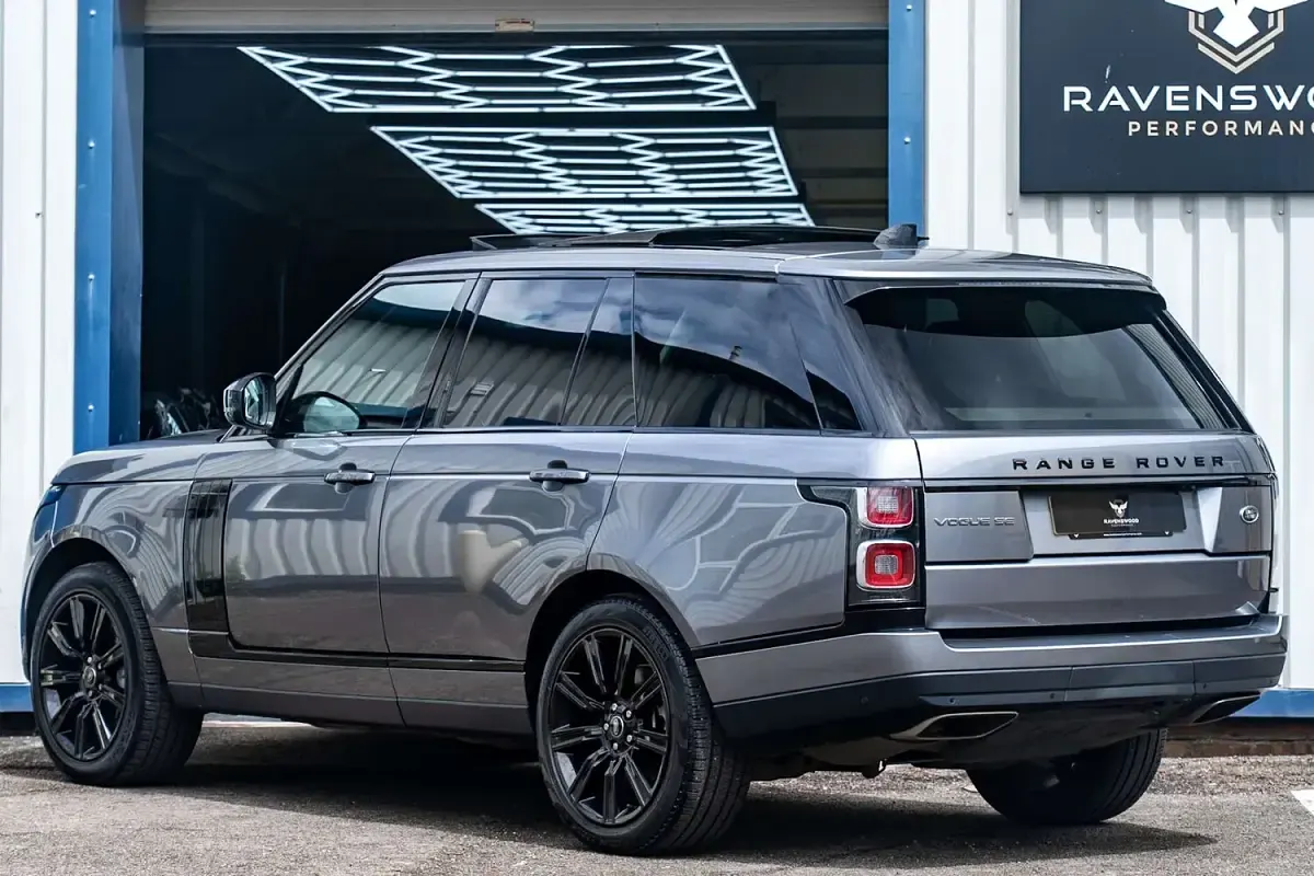 Used Land Rover Range Rover Vogue SE 2021 Grey SUV