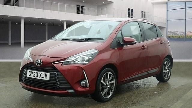 Used Toyota Yaris 111 HP (81 kW) 2020 Red Hatchback