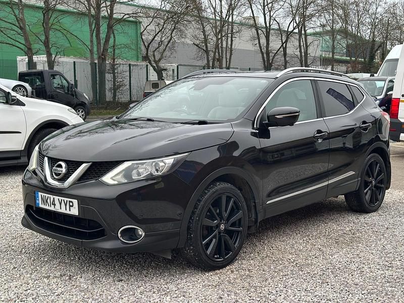 Used Nissan Qashqai S 130 HP (95 kW) 2014 Black SUV