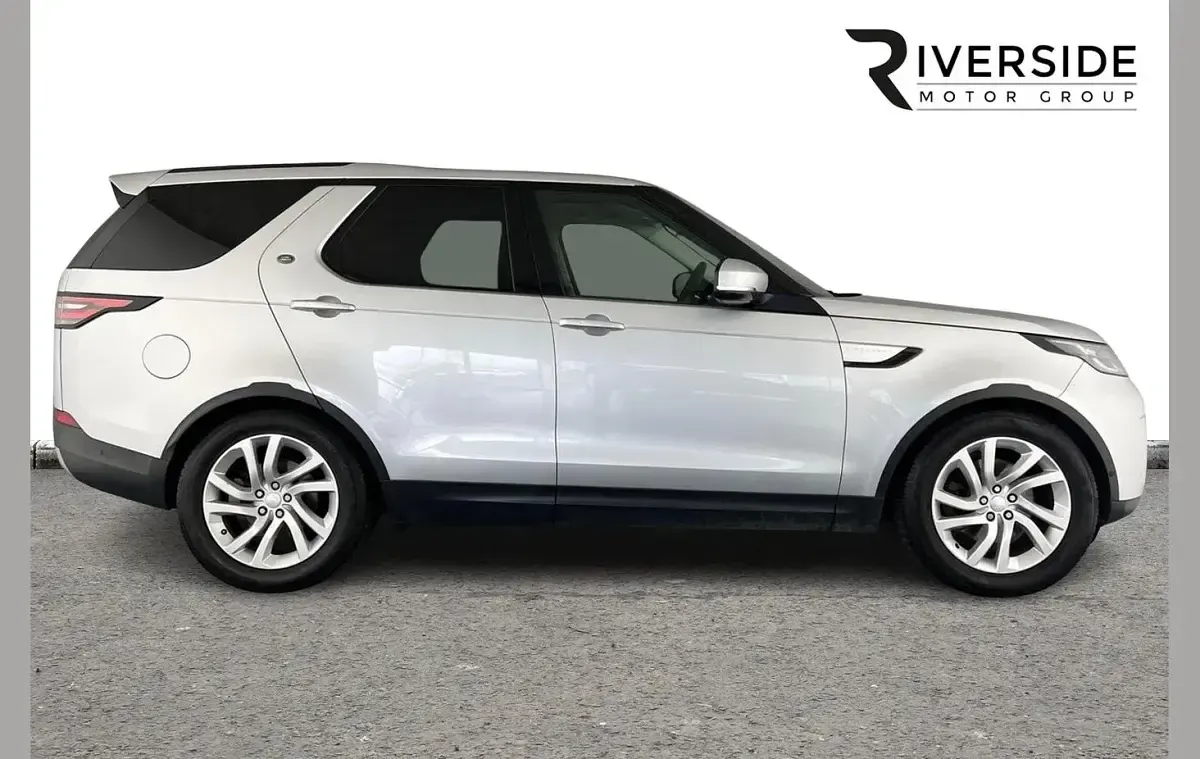 Used Land Rover Discovery HSE 237 HP (174 kW) 2019 Silver SUV