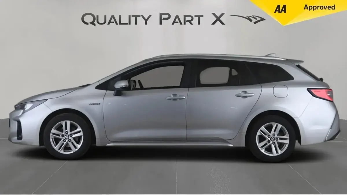 Used Suzuki Swace 140 HP (102 kW) 2023 Silver Estate