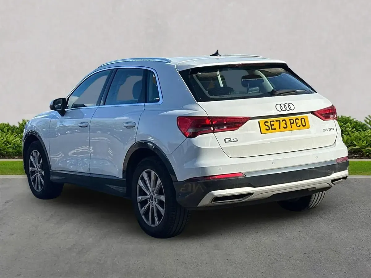 Used Audi Q3 Sport 150 HP (110 kW) 2023 White SUV