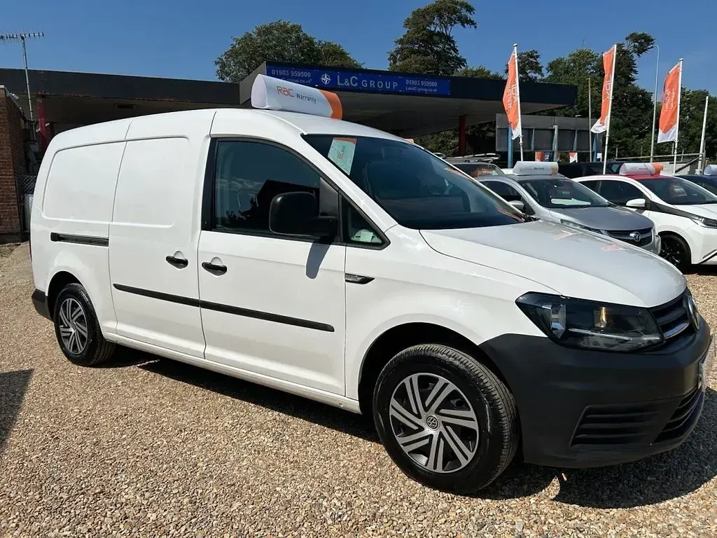 Used VW Caddy Maxi 2017 White MPV
