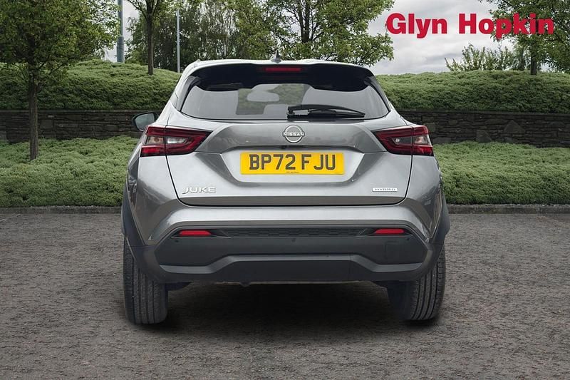 Used Nissan Juke N-Connecta 143 HP (105 kW) 2023 Grey SUV