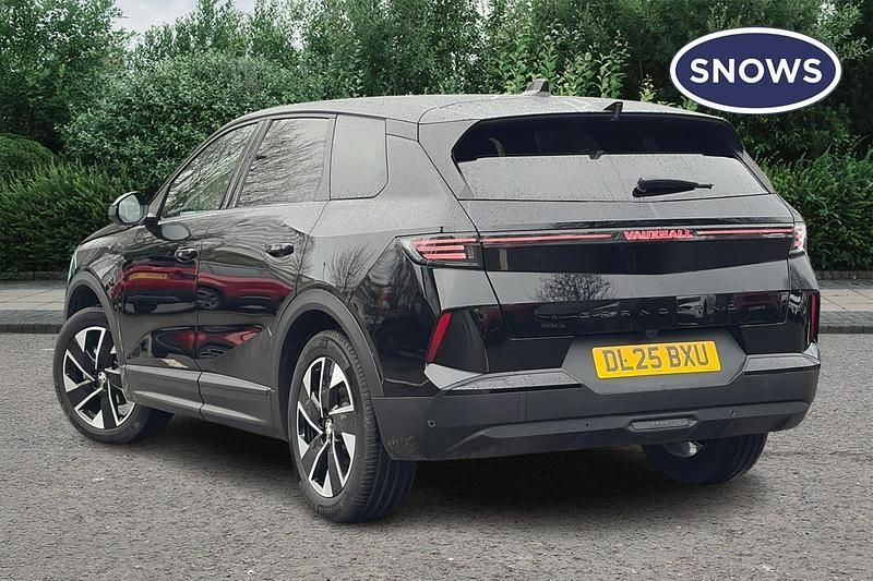 Used Vauxhall Grandland X Ultimate 136 HP (100 kW) 2025 Black SUV