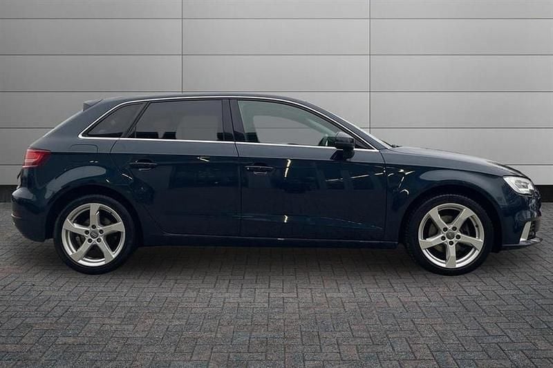 Used Audi A3 Sport 150 HP (110 kW) 2018 Blue Sedan