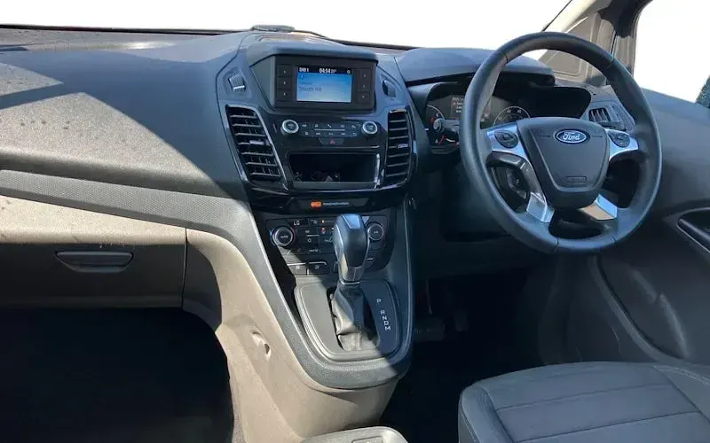 Used Ford Tourneo Active 120 HP (88 kW) 2021 Blue Estate