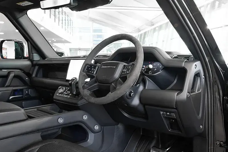 Used Land Rover Defender 2022 Santorini black SUV