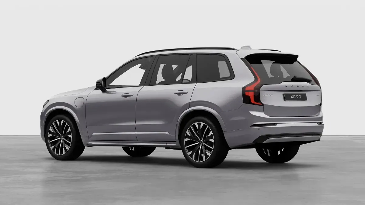 New Volvo XC90 Plus 2026 Aurora silver SUV