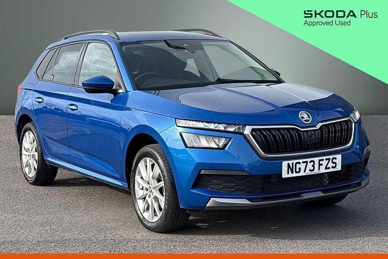 Used Skoda 110 R SE Drive 81 HP (59 kW) 2023 Race blue metallic Estate