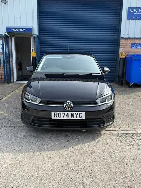 Used VW Polo Match 95 HP (69 kW) 2024 Black Hatchback