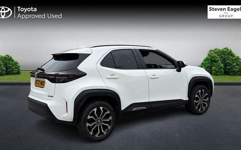 Used Toyota Yaris Hybrid Design 116 HP (85 kW) 2026 Estate