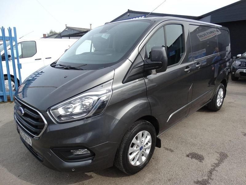 Used Ford Transit Custom Limited 170 HP (125 kW) 2023 Grey Van