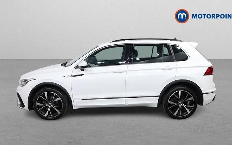 Used VW Tiguan R-line 150 HP (110 kW) 2023 White SUV