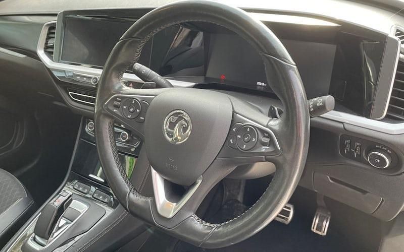 Used Vauxhall Grandland X GS Line 224 HP (164 kW) 2022 Black SUV