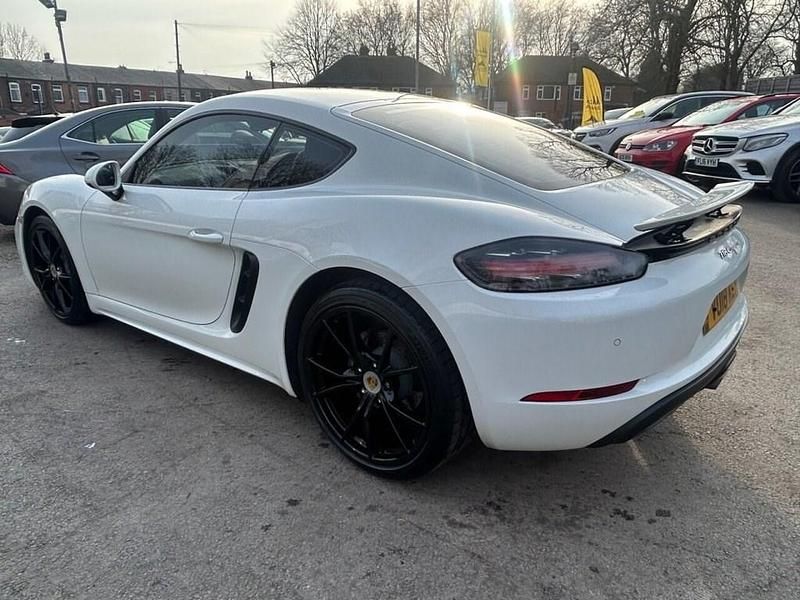 Used Porsche 718 Cayman 300 HP (220 kW) 2018 White Coupe
