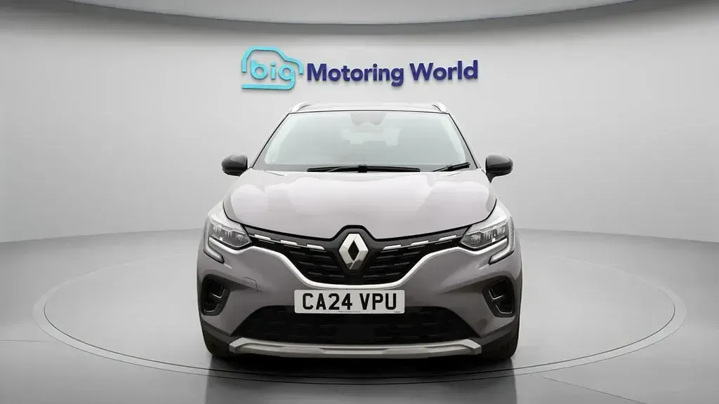 Second-hand Renault Captur Techno 145 CP (106 kW) 2024 Gri SUV