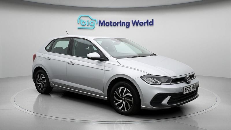 Used 2022 VW Polo S | £13,700 (Good price) - Image 1/4