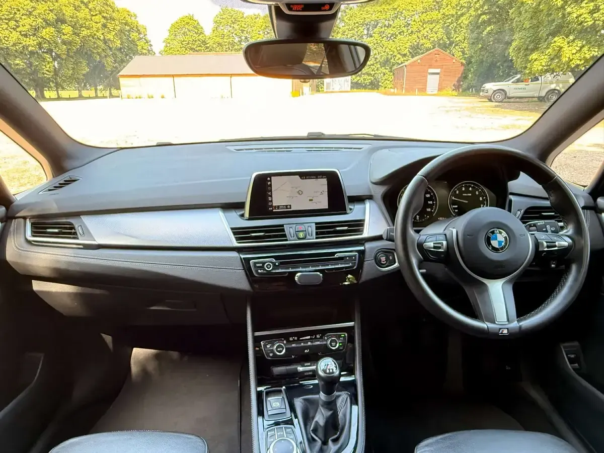 Used BMW 218 M Sport 140 HP (102 kW) 2018 White MPV